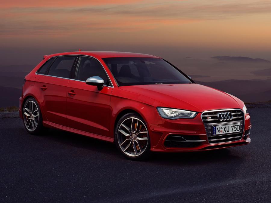  Audi S3 Sportback (8V) 2013 года  (AU) (фото 2 из 21)